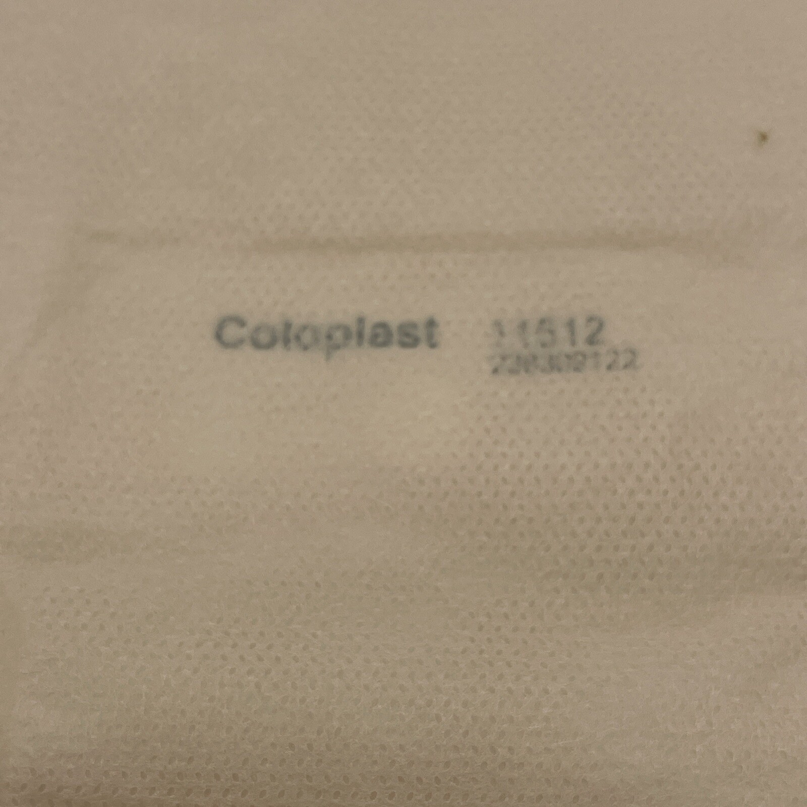 2 Coloplast 11512 SenSura Flex Filtered Ostomy Pouch, Two-Piece System 1-1/2″