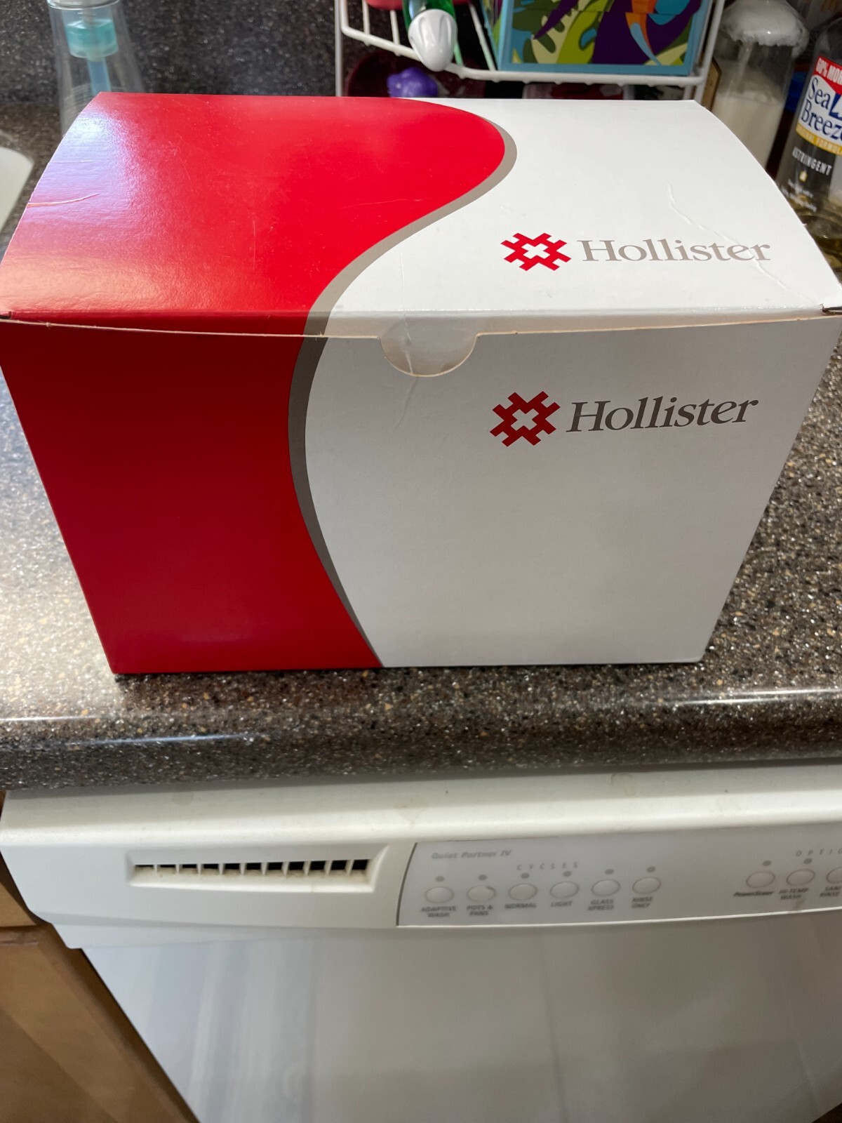 Hollister 18394 *** ( 15 PACK NO BOX) **** 2 3/4 Closed Ostomy Pouch SMALL