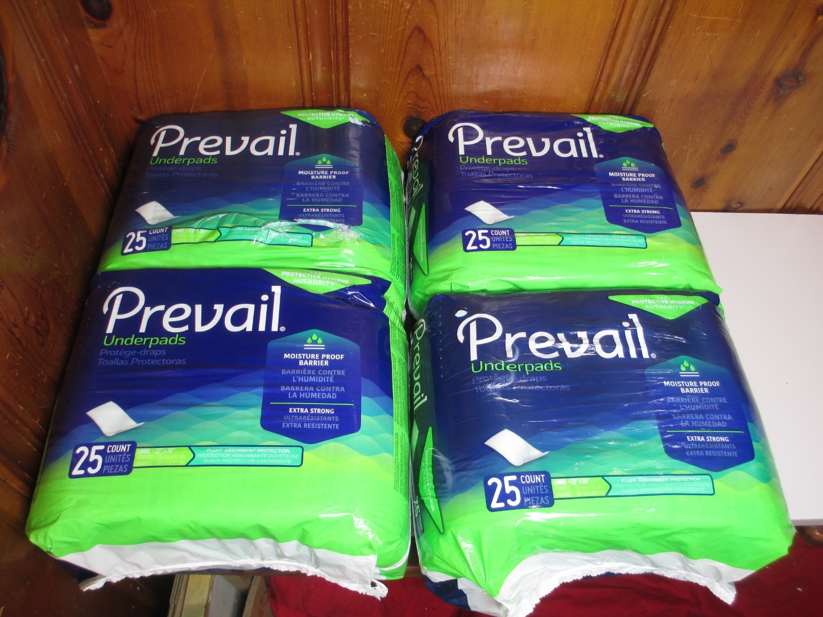 100 Prevail Underpads 4 Packs 25 Count Extra Strong Moisture Proof Barrier 23×36
