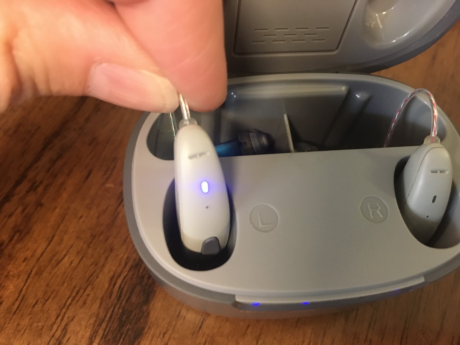 iHear Xplore Rechargeable OTC Hearing Aids TESTED WORKING
