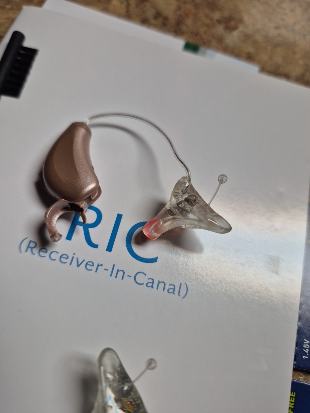 Starkey Digital RIC Hearing Aids Pair MUSE i2400+Battery Powered+Telecoil+Case