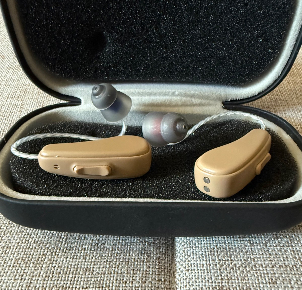 NVBOTY M2219 Hearing Aids Seniors Rechargeable 5-Level Volume OTC Noise Cancel