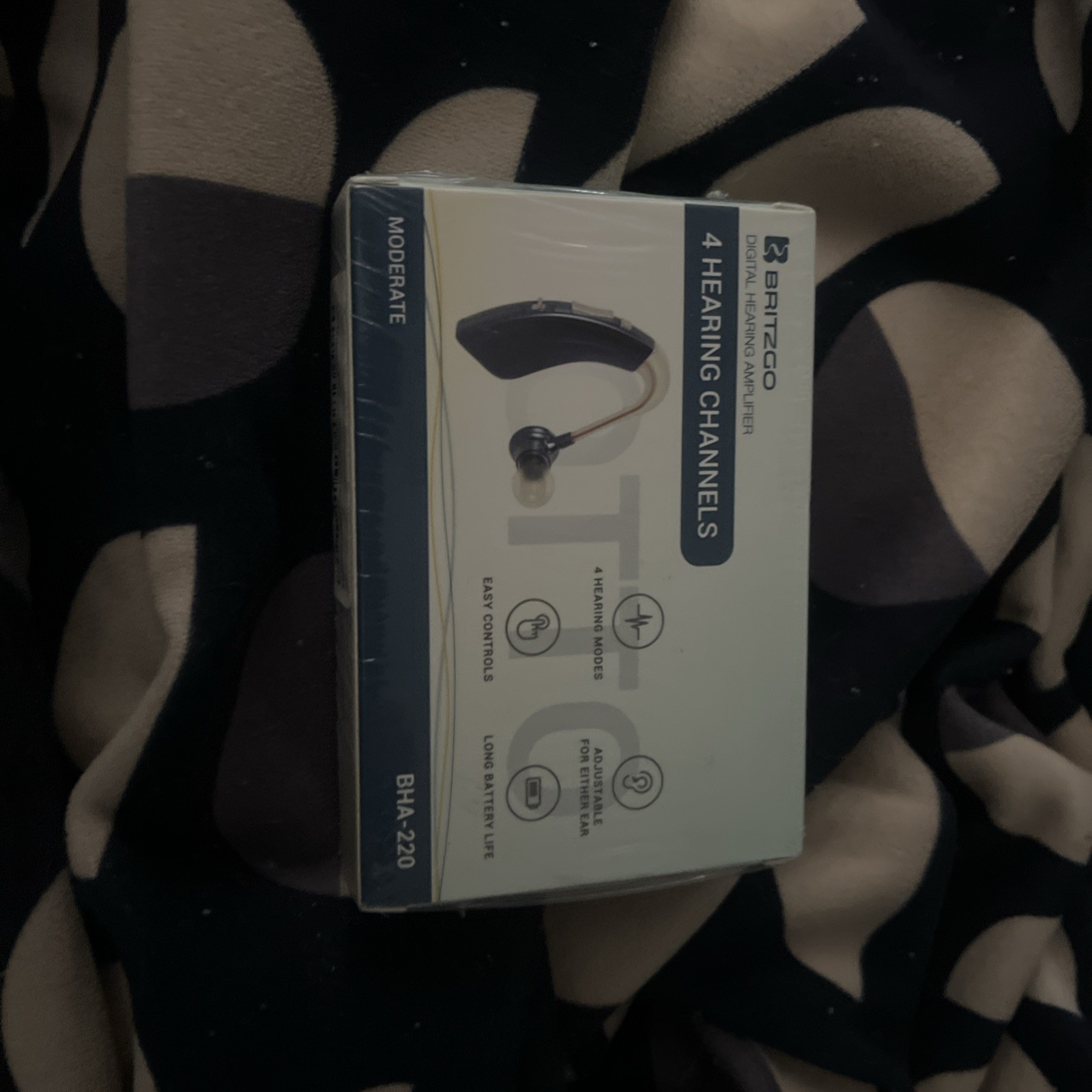 Britzgo Digital Hearing Amplifier BHA-220 4 Channels Adjustable Moderate NEW!