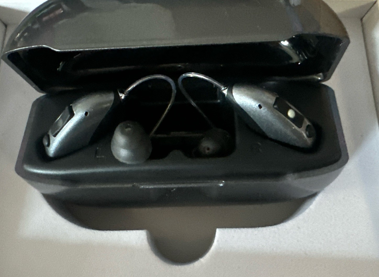 Hearing Aids Rechargeable For Seniors Shejeison Model UFO8