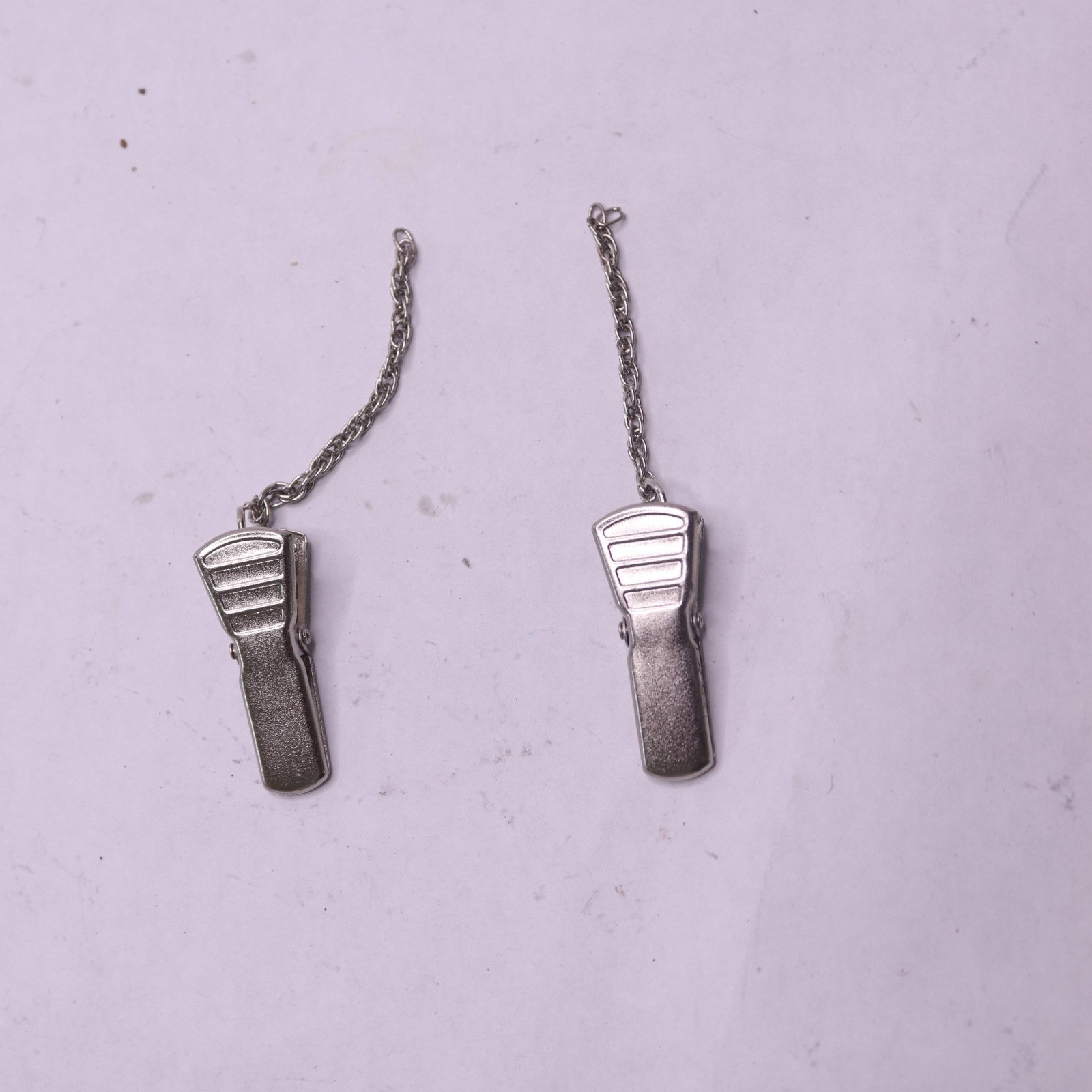 (2-Pk) Napkin Clip One Size Fits All