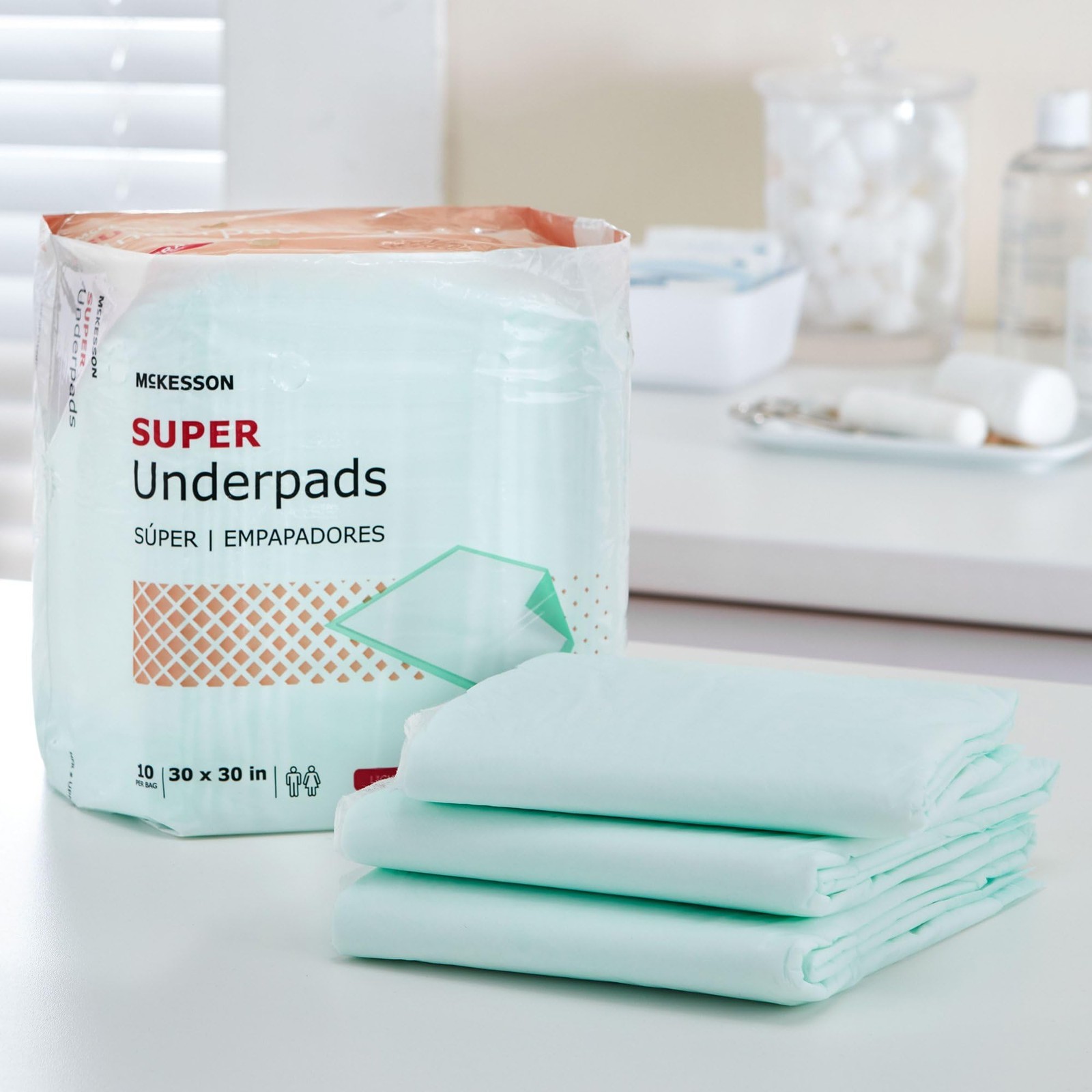 McKesson Super Underpads, Incontinence Bed Pads 30″ x Green Backsheet