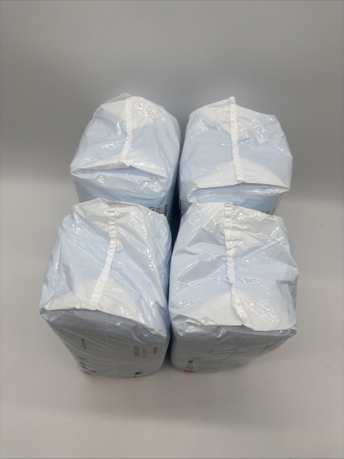 4 – 10 Ct McKesson Classic Plus Light Absorbency Disposable Underpads 23”x36”