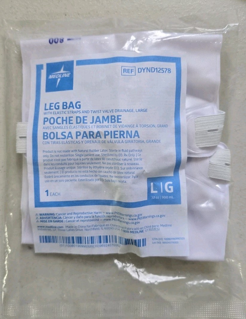 Medline Leg Bag – with Elastic Straps and Twist Valve Drainage – Large DYND12578