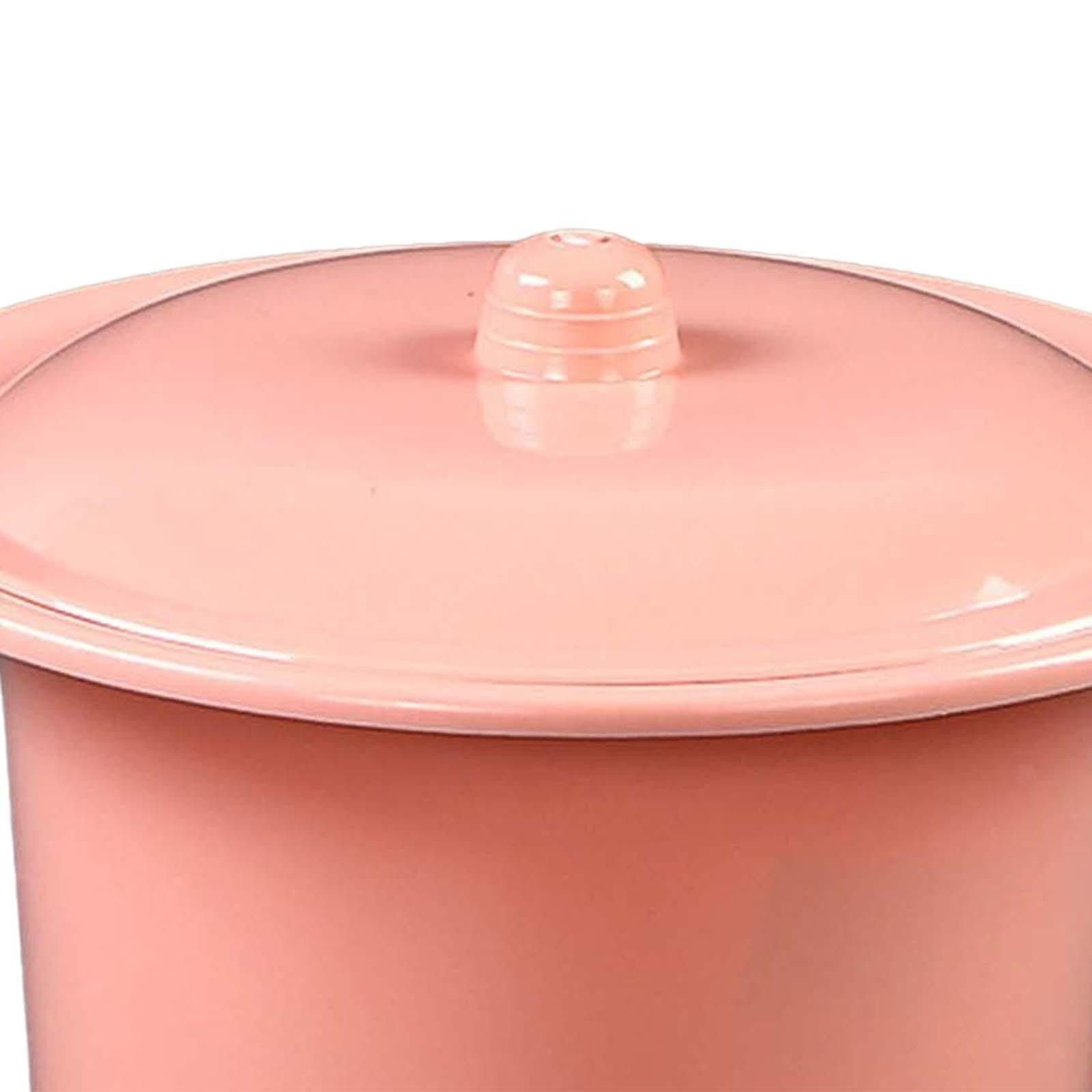 Portable Spittoon with Lid Lightweight PP Splashproof Compact Mobile Toilet
