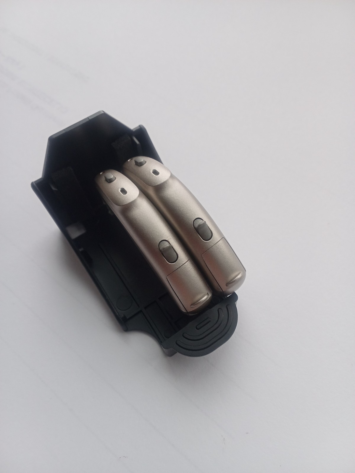 2-Unit-Phonak Naida-B90 UP (675 BTE) for severe to profound hearing losses