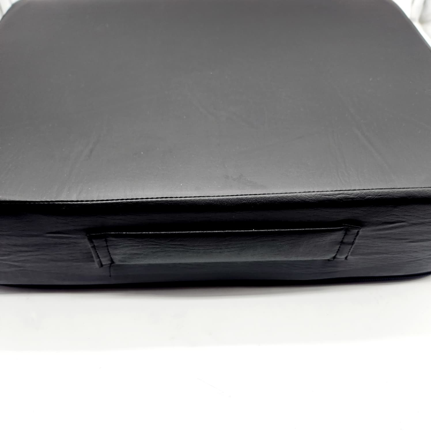 YOUFI Seat Cushion 4″ Memory Foam PU Leather for Sciatica & Back Pain 18x16x4″