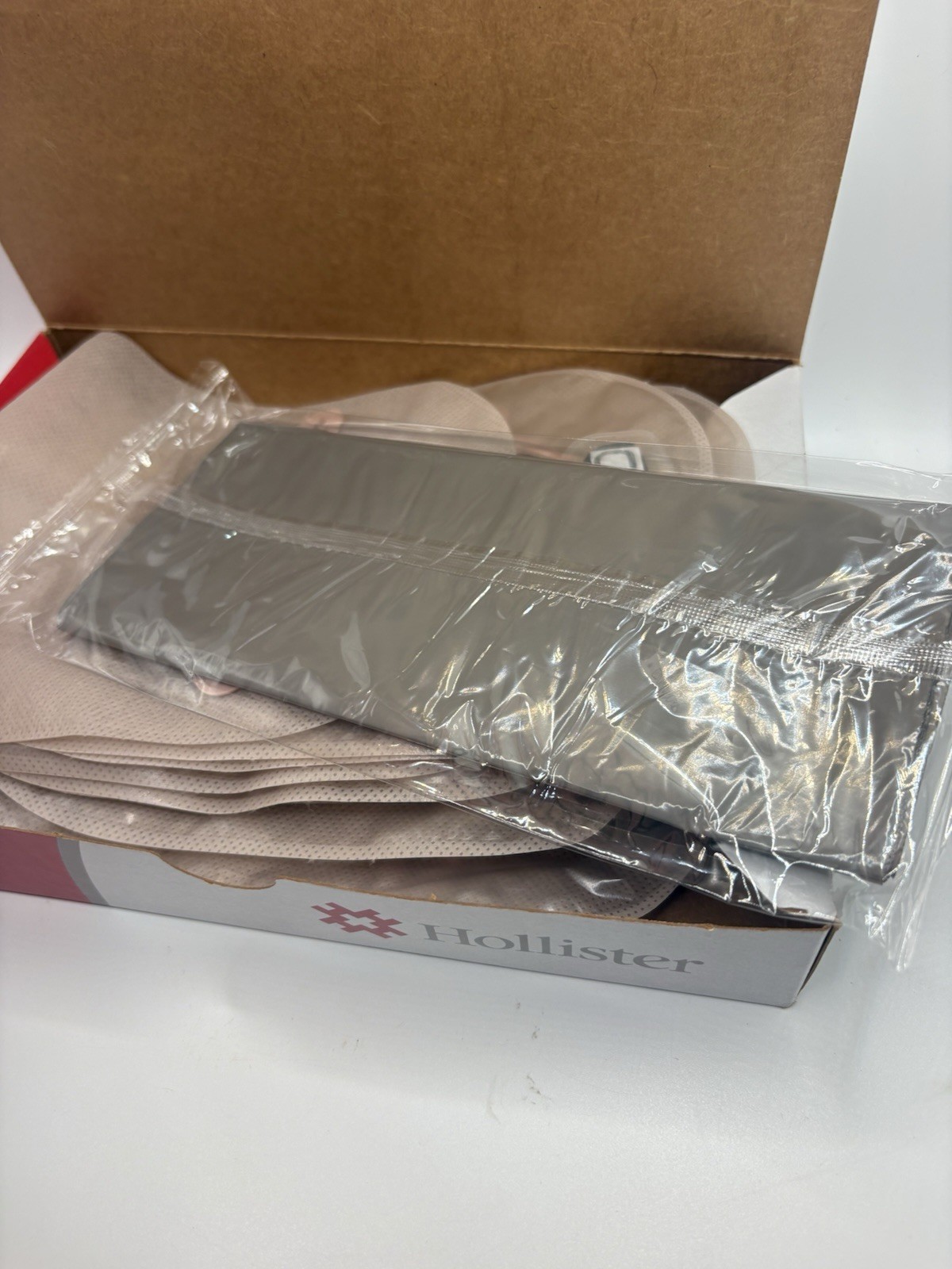 8 Hollister 18194 New Image 2-Pc Drainable Pouches 2¾” Flange Exp 2029
