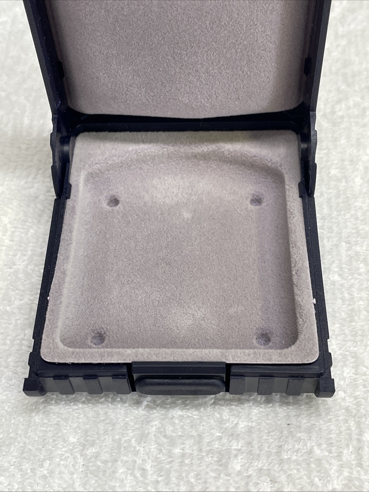 OTICON Clamshell Hard Case for Hearing Aids Navy Blue 2 1/2″ x 3″ x 1″