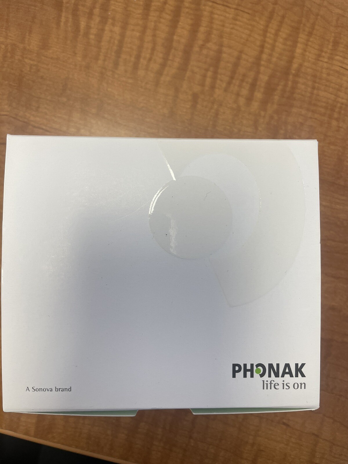 Phonak Lumity Hearing Aid Charger With Power Cord And Wall Adaptor. New In Box.