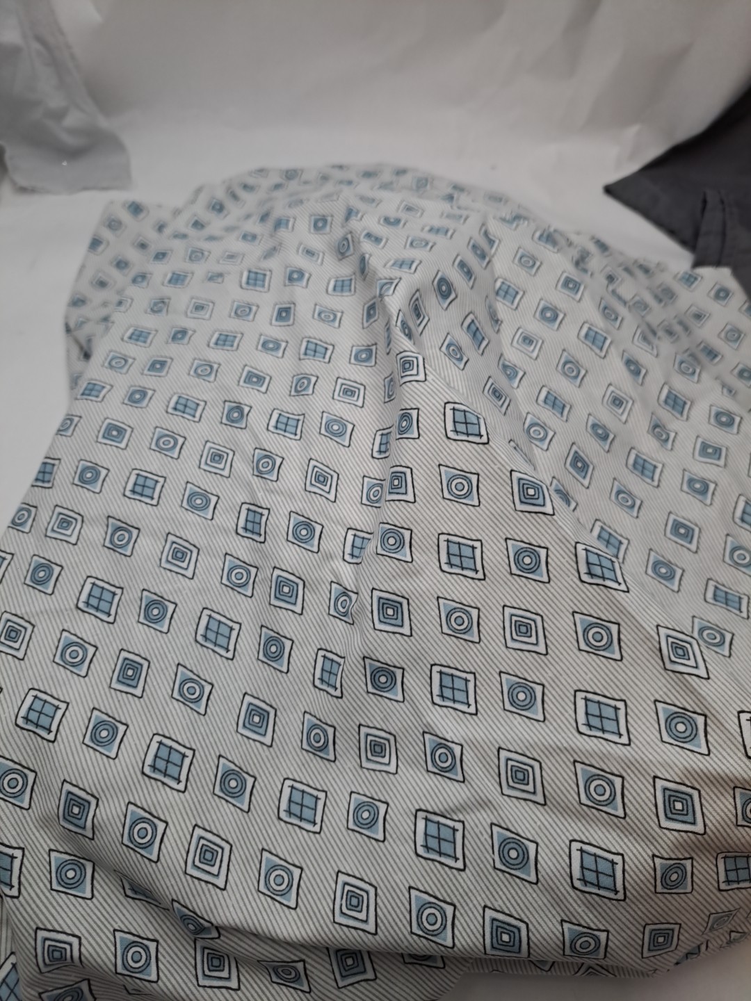 6 Utopia care patient Gown Diamond – Unisex Blue