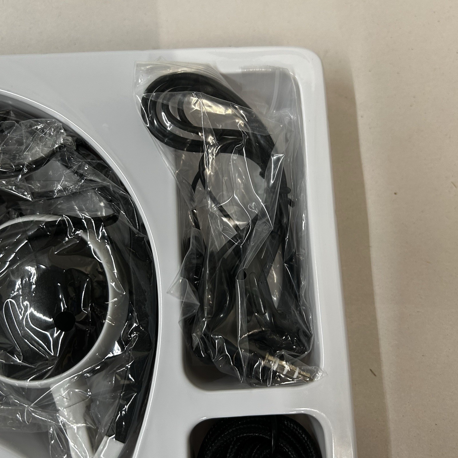 IROGER Hearing Amplifier Rechargeable Hearing Device