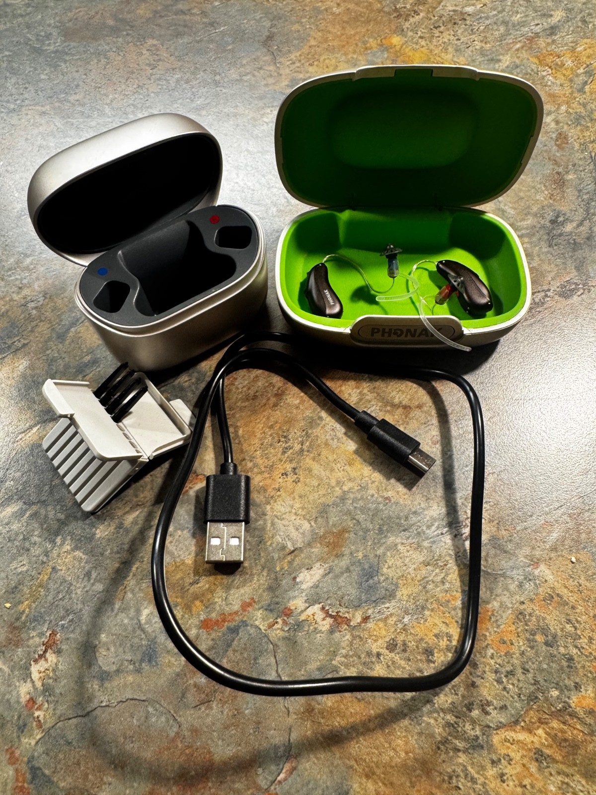 Phonak Audéo Lumity L70-R Rechargeable Hearing Aids Pair