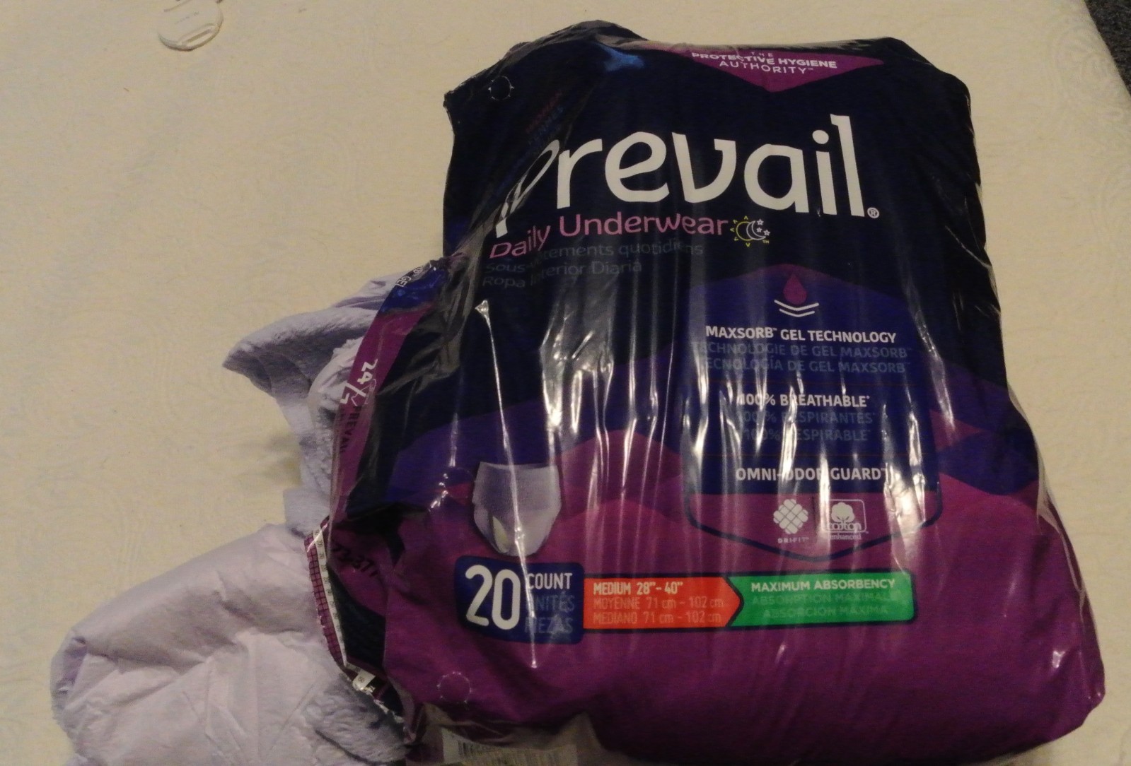 Prevail Max Absorbency Medium (19ct) Open Box