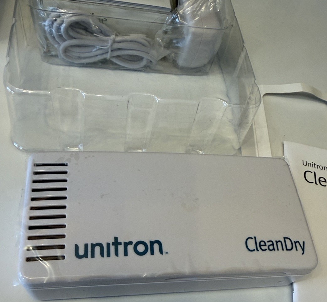 NWT Unitron CleanDry Hearing Aid Dryer & Dehumidifier UV-C Sanitizer Never Used!