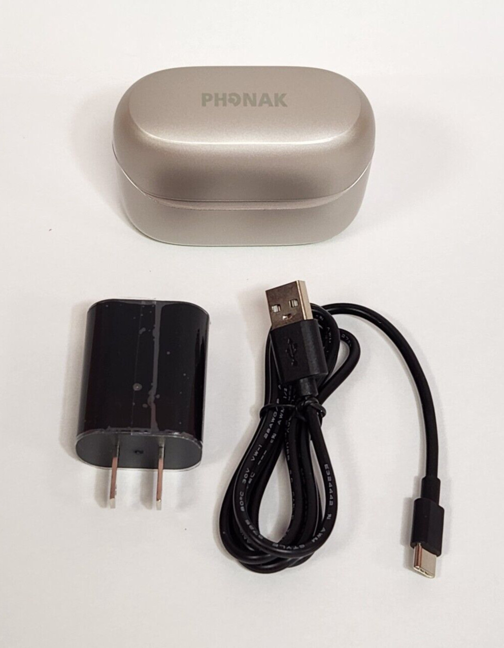 Phonak ChargerGo RIC Infinio. With Power Cord & Wall Adaptor