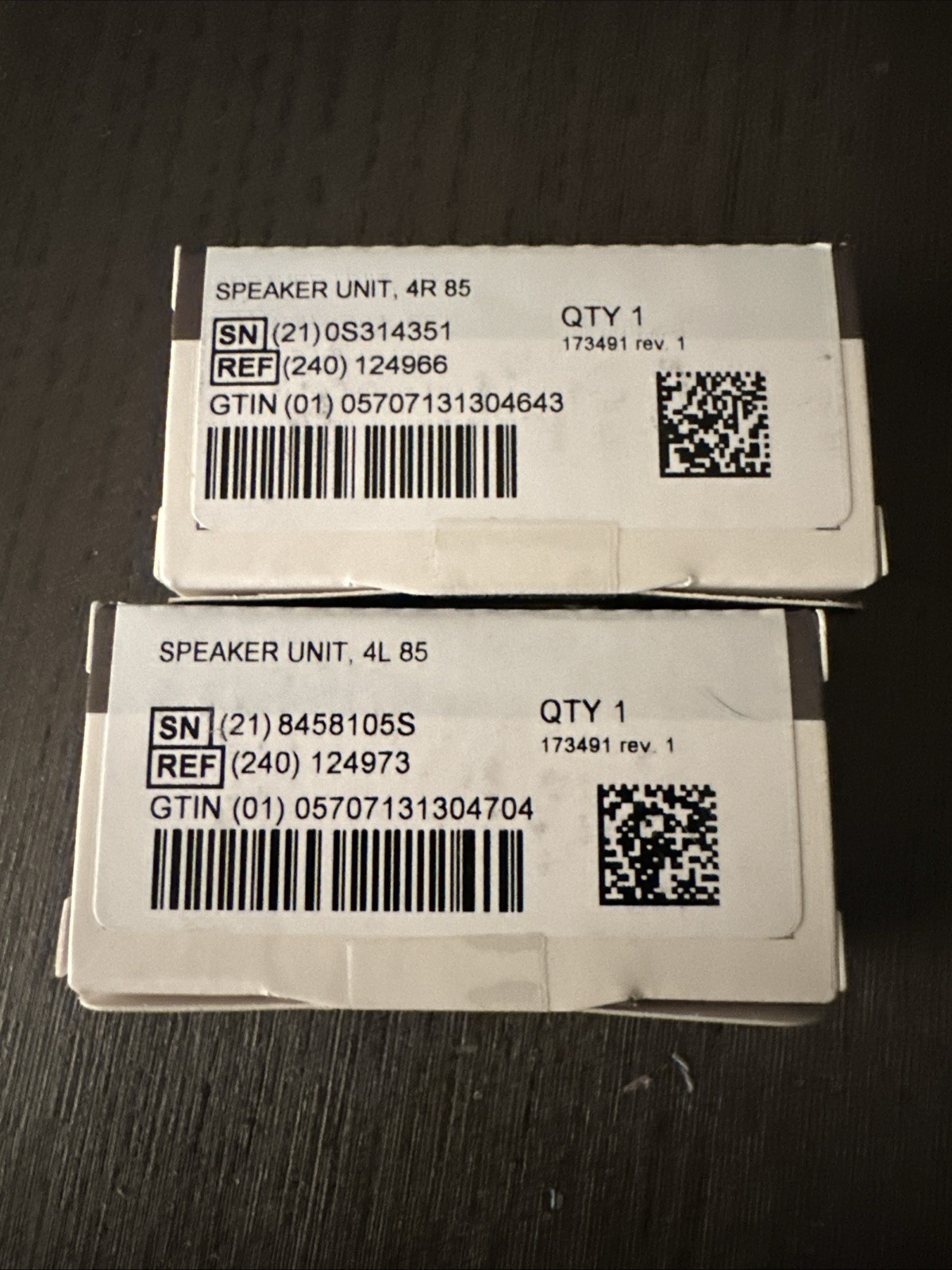 Set Of Oticon MiniFit C1 Detect (4-85-R, 4-85-L) Receivers Size 4