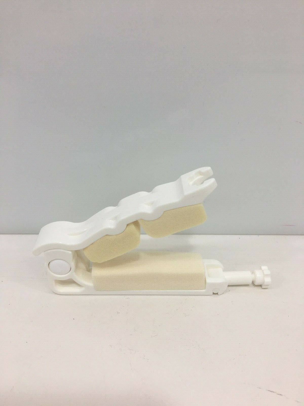 Squeezer incontinence penis clamp designed and made in the USA – medical grade