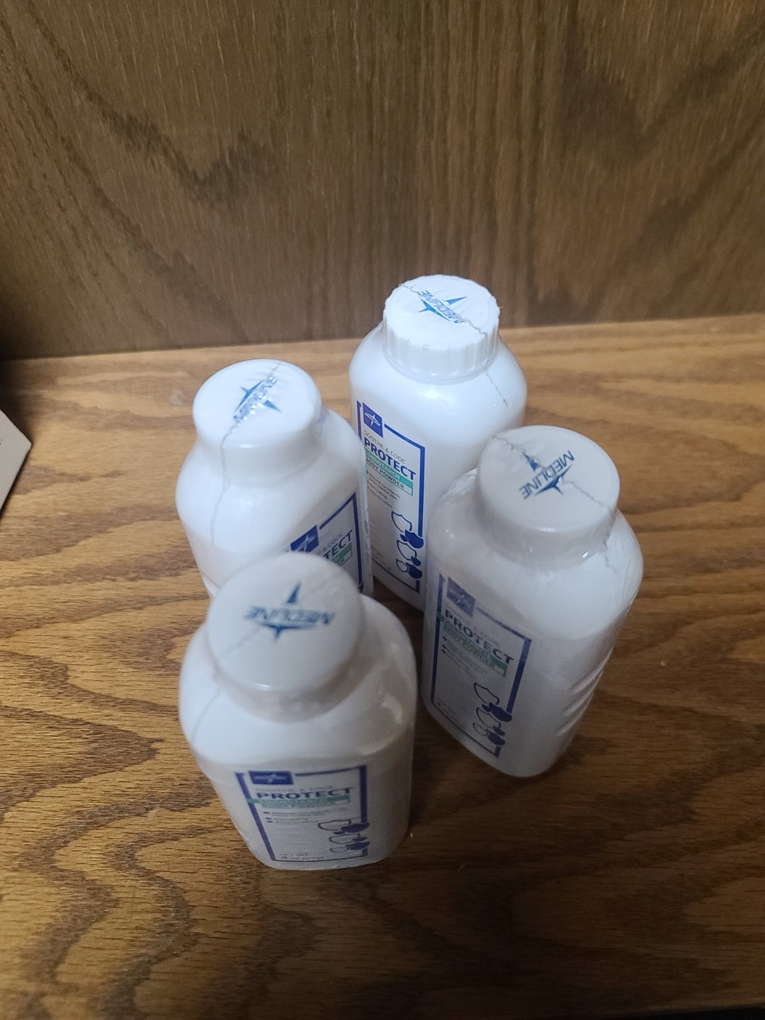 MEDLINE BODY POWDER PROTECT CORNSTARCH SOOTHE & COOL *Lot of 4* 4OZ BOTTLE (NEW)