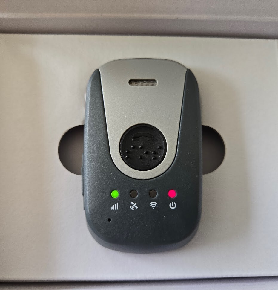 Medical Alert Device – Mobile Defender Model 4 for Ultra Mobile Silver