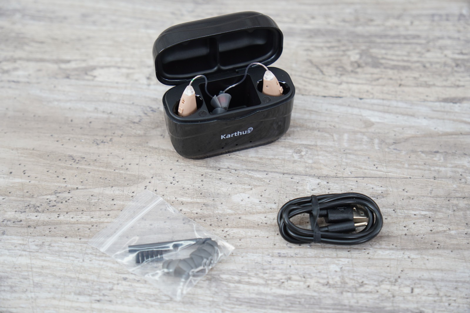 Karthus Advanced Rechargeable Hearing Aid Samba R11 Black/White