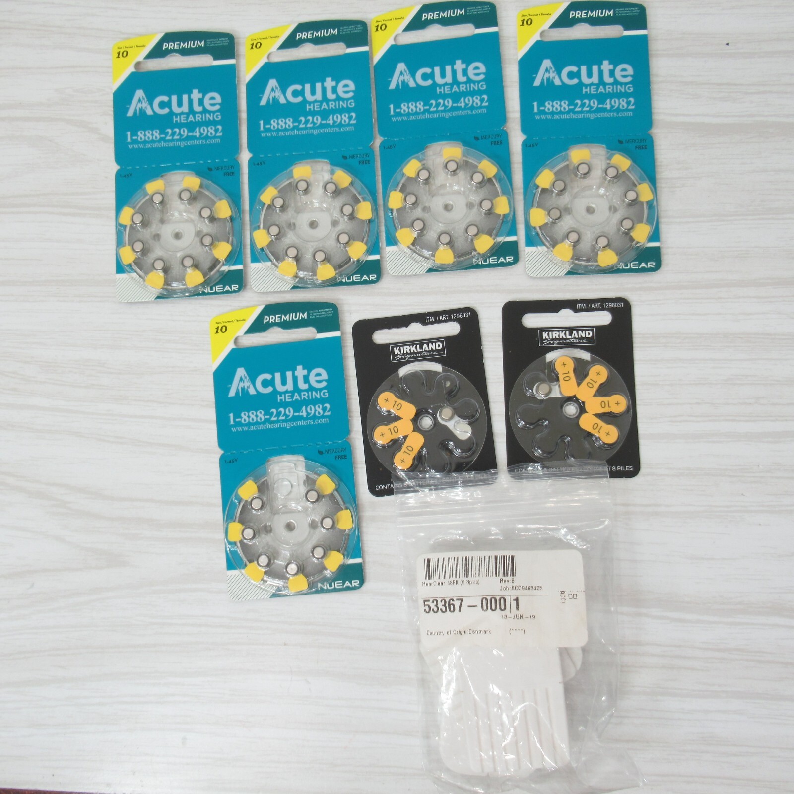 Hearing aid Batteries Size 10 Lot of 46 Exp 2023 Hear Clear Cleaning Brushes