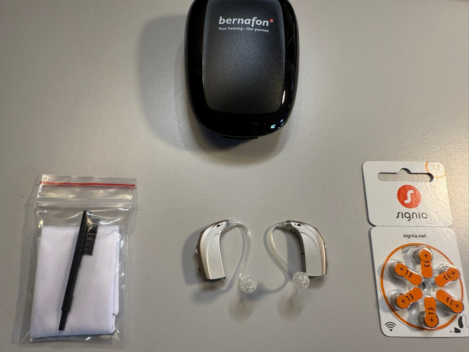 Bernafon Juna 7 CP miniBTE Power hearing aids Open Fitting