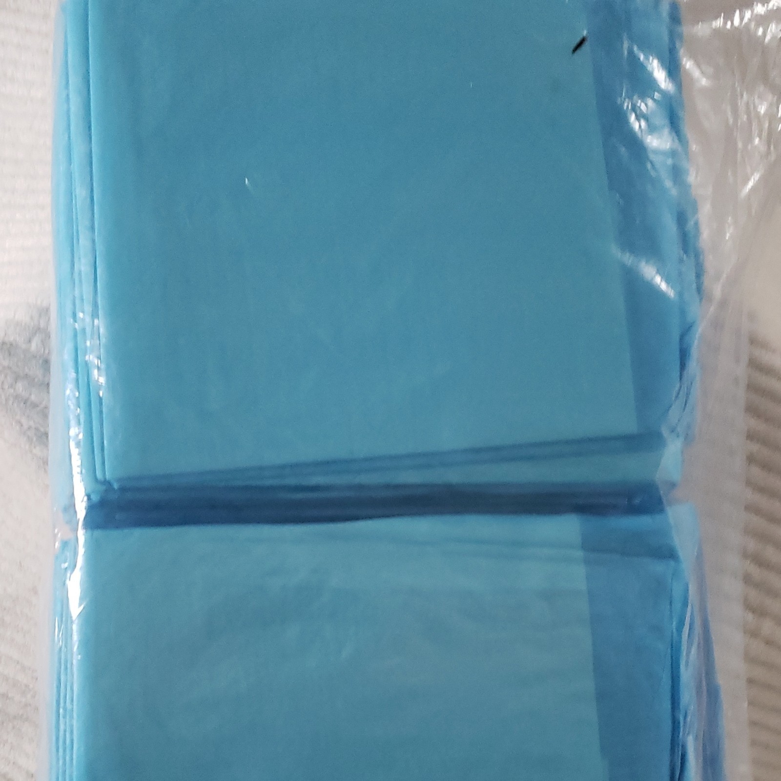 MedPride Underpads 23 x 36 in Ultra Absorbent Fluff Fill Blue Disposable
