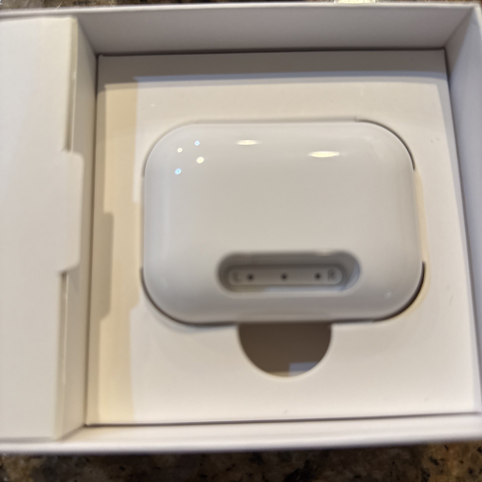 Wuvee Hearing Aids model JH-A260 OTC Hearing Amplifiers With Case