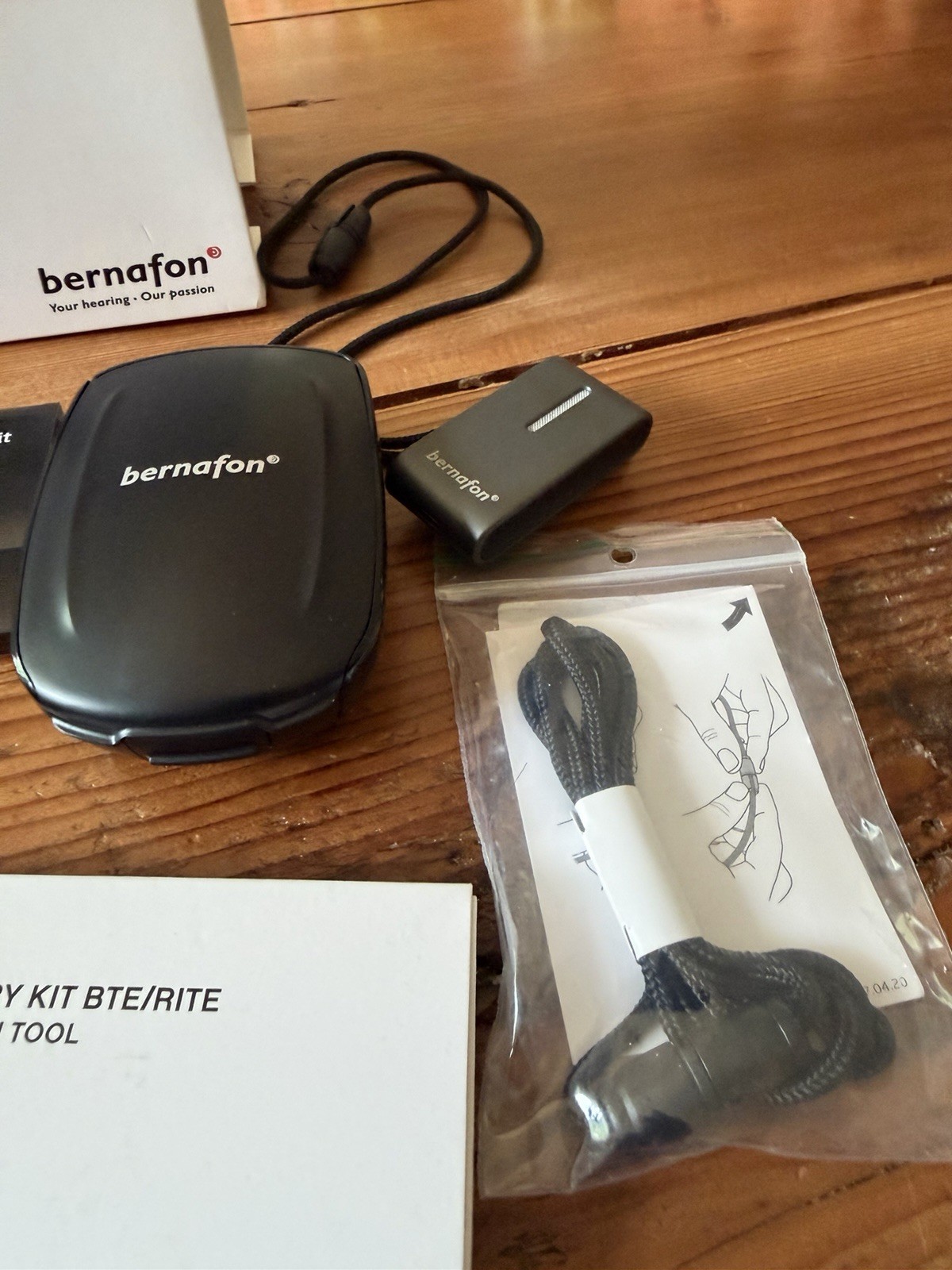 Bernafon SBA Hearing Sound Clip-A Connector Model AC1A | Cords and Original Box