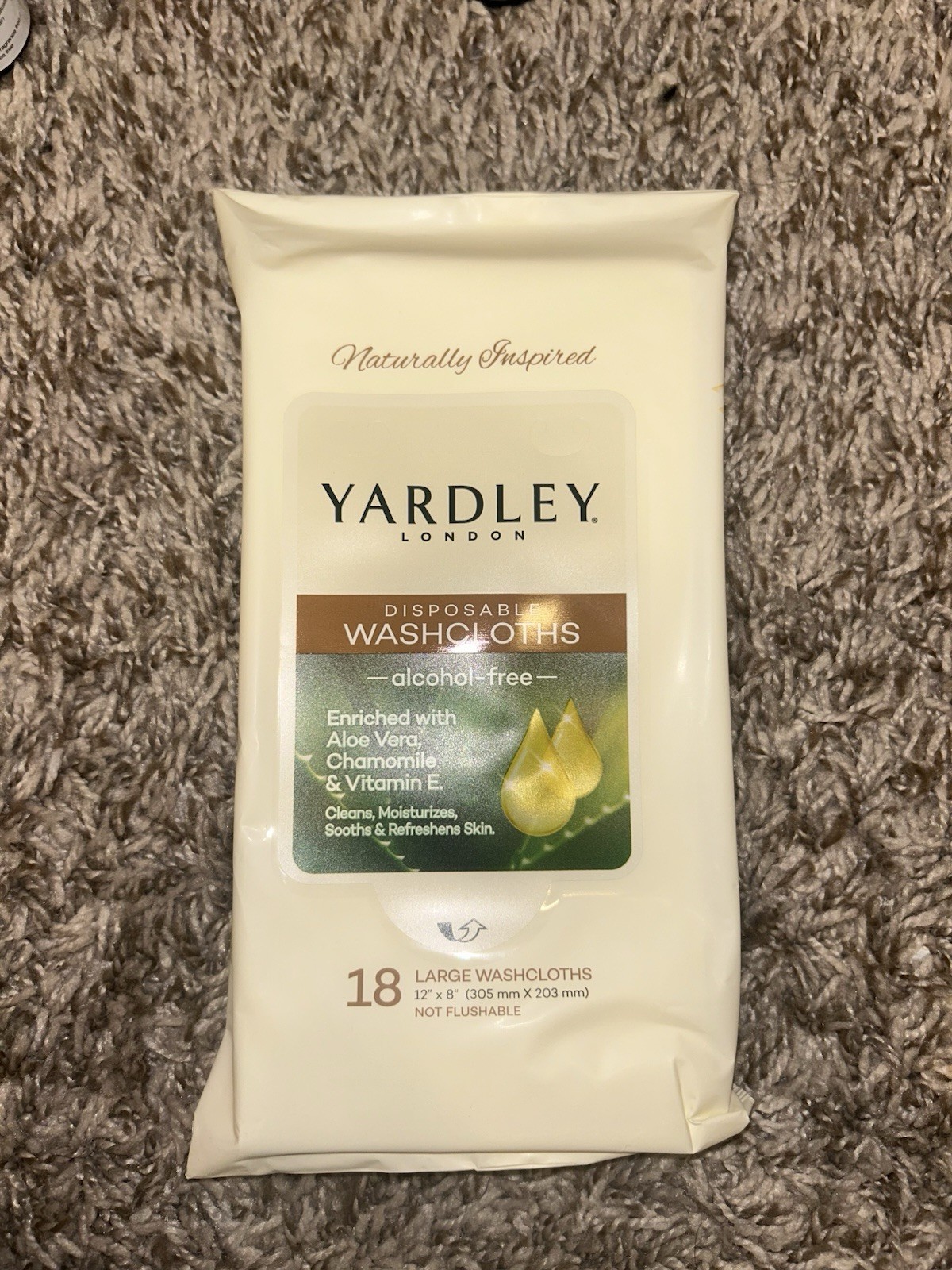 Yardley London Disposable Washcloths (3) 18ct Large Wipes Aloe Chamomile Vit E
