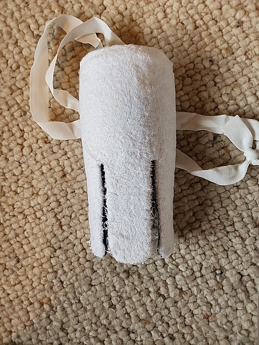 ESSENTIAL Medical Sock AID Flexible Sock & Stocking Aid NEW Terry Covering L3010