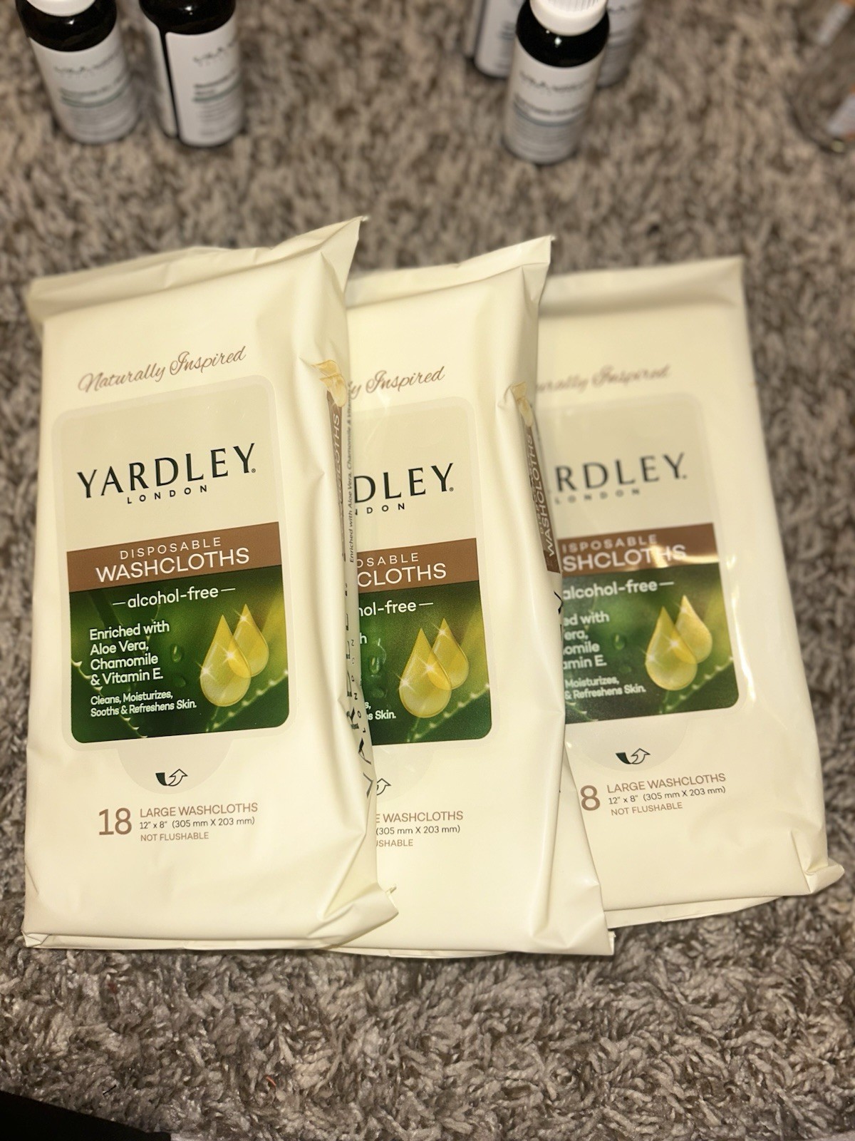 Yardley London Disposable Washcloths (3) 18ct Large Wipes Aloe Chamomile Vit E