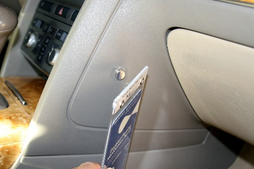 Handicap Tag Holder & Protector+Storage Magnet. Sturdy Hook – ON & OFF in a Snap