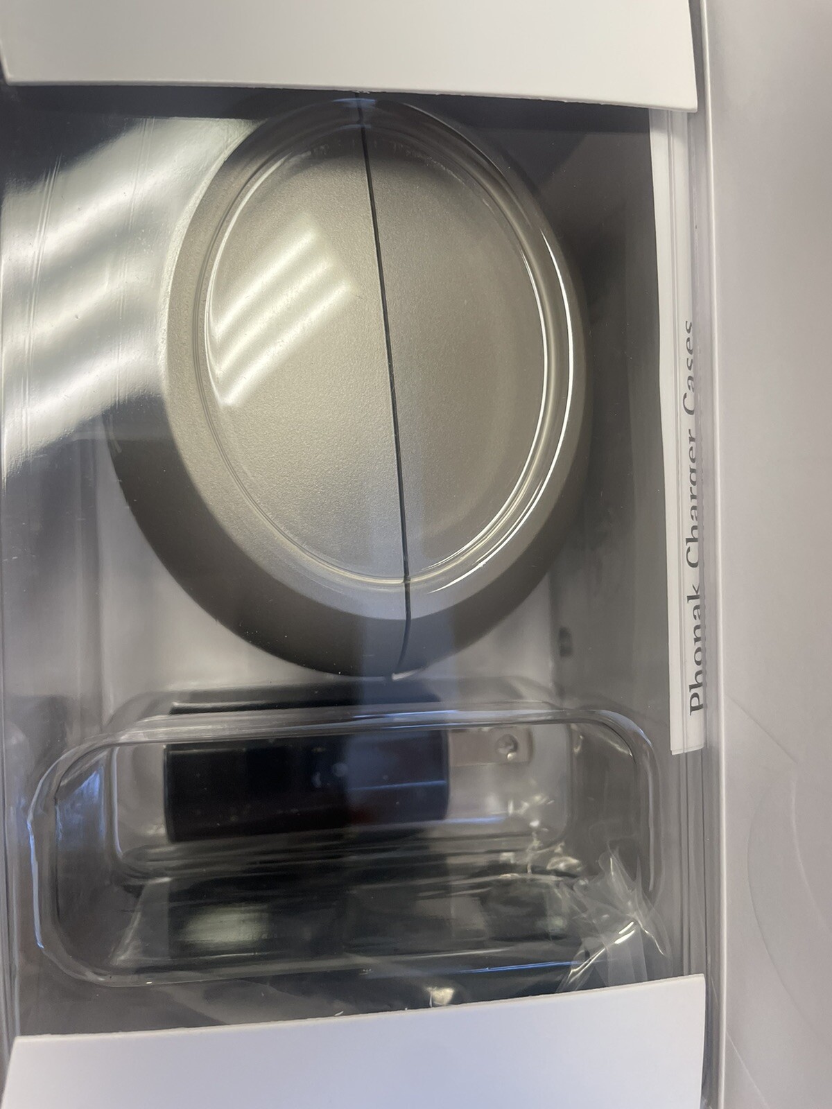 Phonak Charger Combi BTE 075-0062-11 with Charging Cord and plug