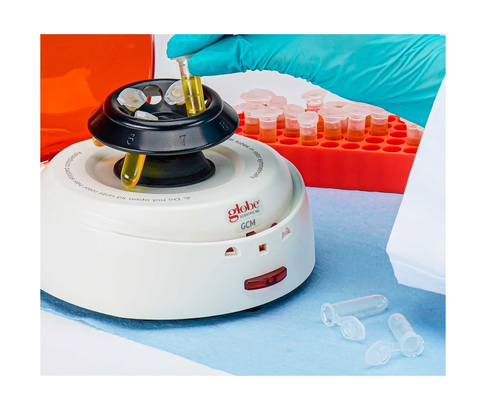 Globe Scientific 111568 Polypropylene Graduated Microcentrifuge Tube with Sna…