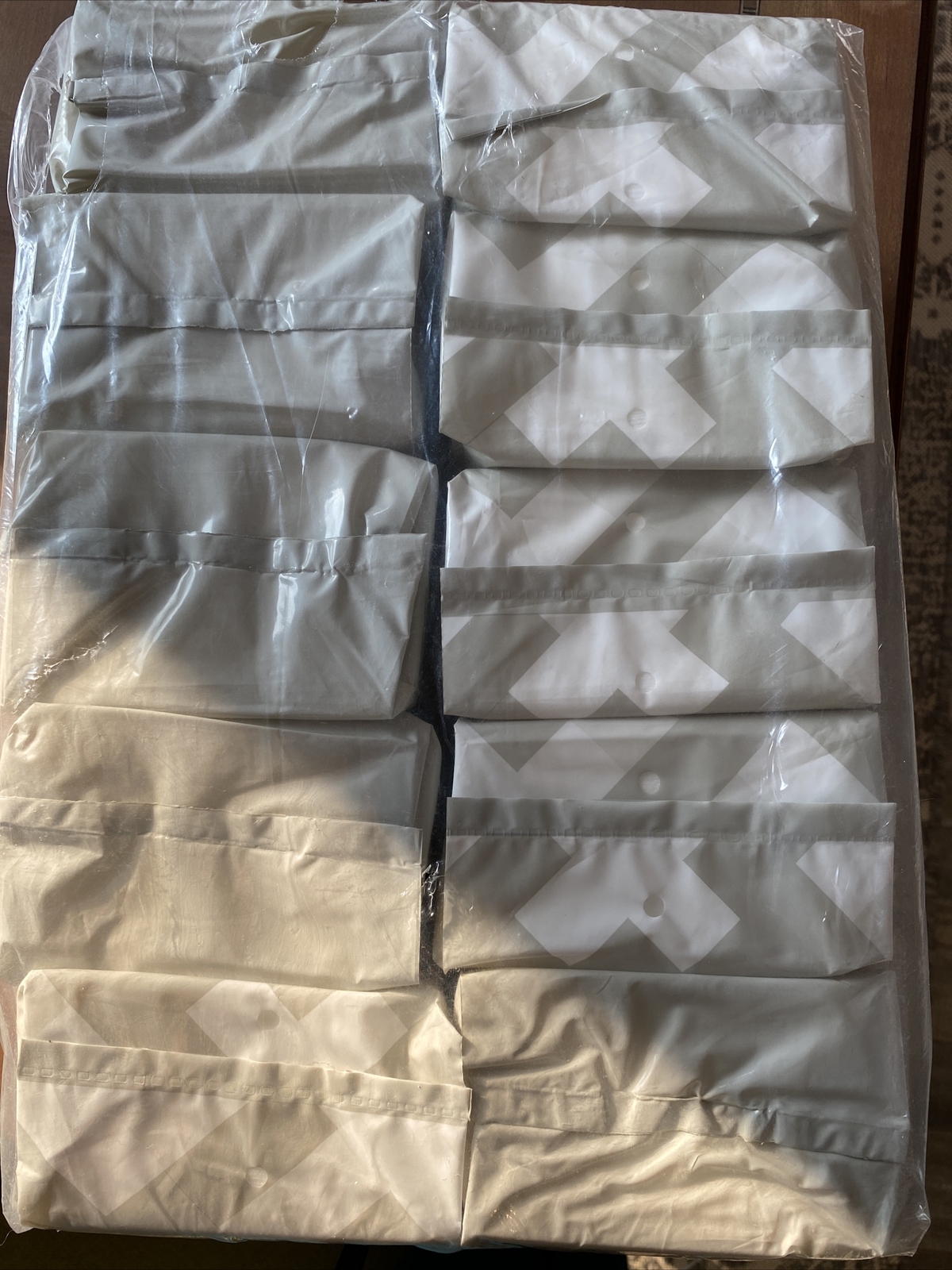 Disposable Dry Wipes for Adults and Incontinence Disposable 50 Count(10 Pcs)