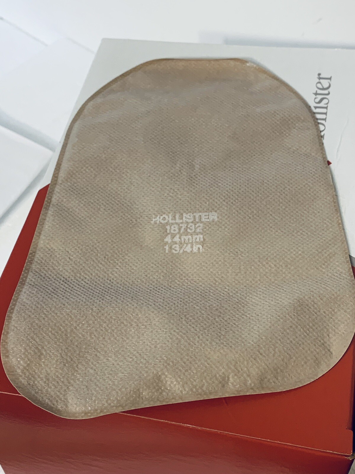 30 Hollister 18732 New Image 9″ Closed Pouch, Flange 1-3/4″, Pack/30 Pouches