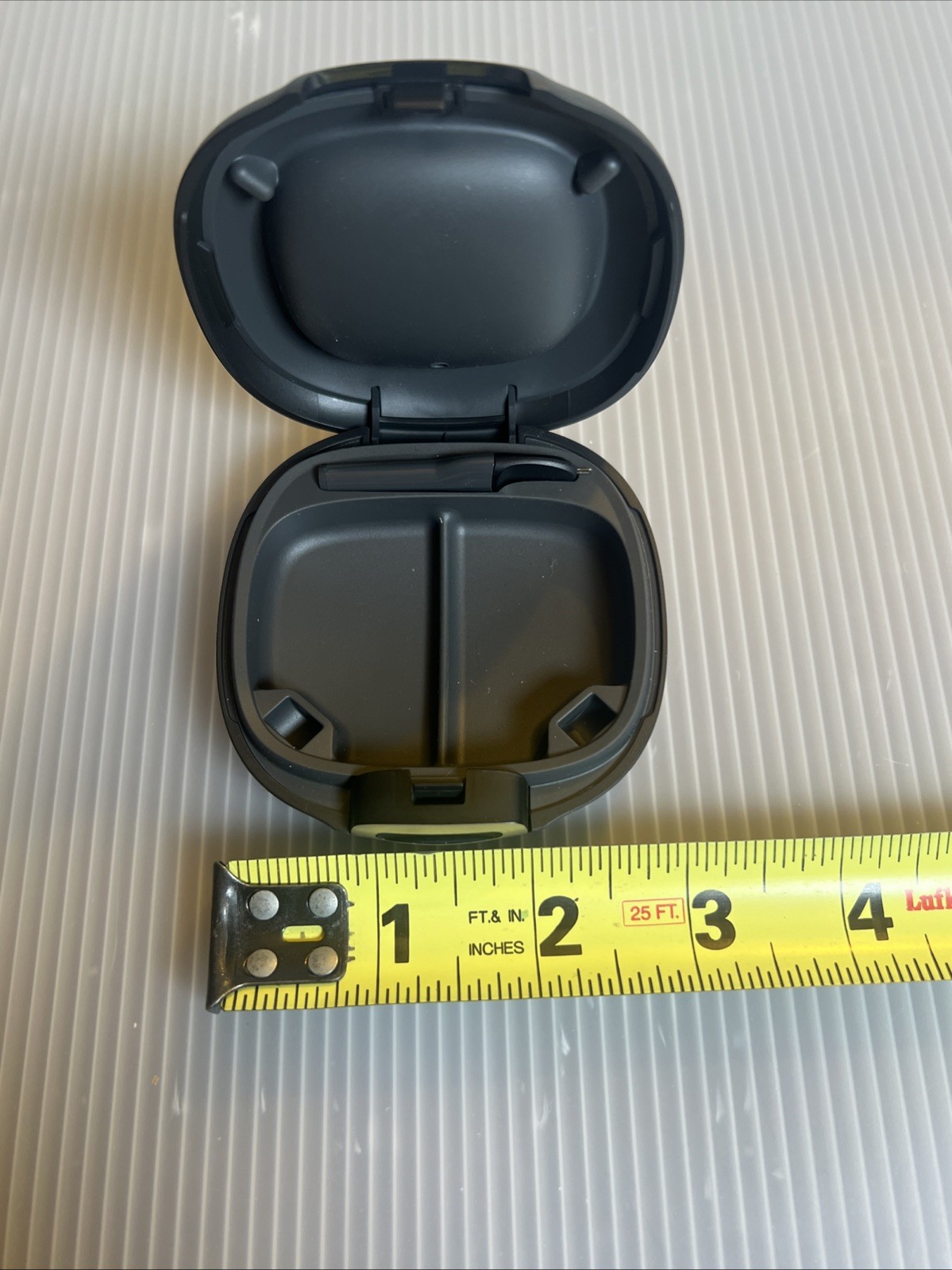 OTICON Hearing Aid Clamshell Hard Case w/ Cleaning Tool