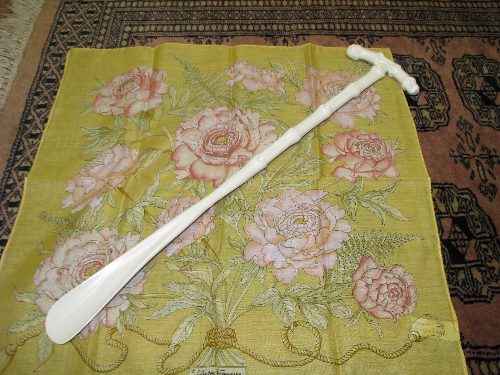 Maddak Shoehorn T Handle Ableware – Model 738242000