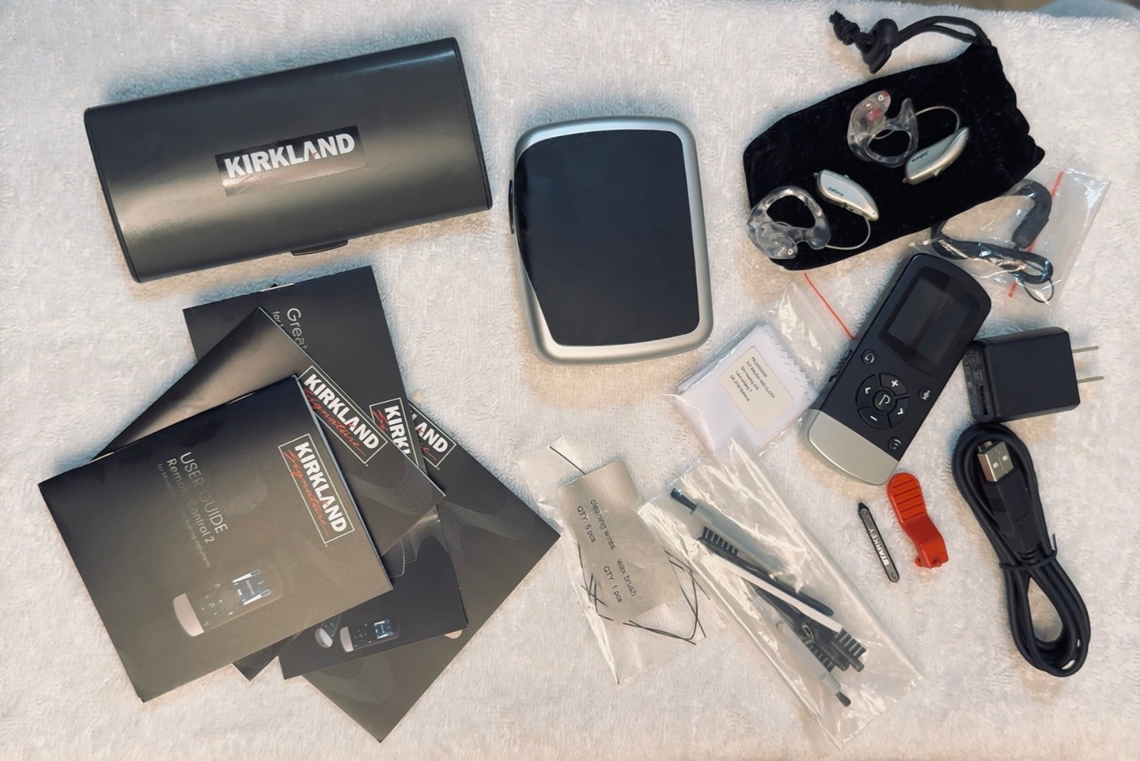 GN ReSound Kirkland Signature KS562-DRW 5.0 Hearing Aids Pair w/ Remote & Case