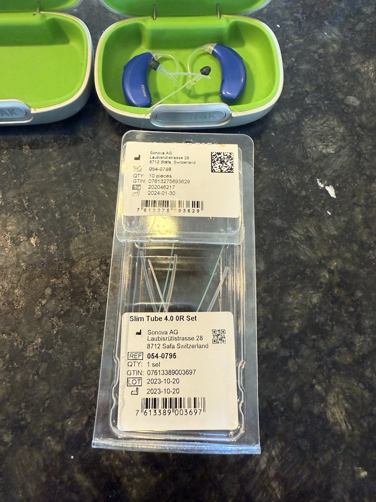 Phonak FM System – Roger Mic and Roger Focus 2 Hearing Aid Bundle
