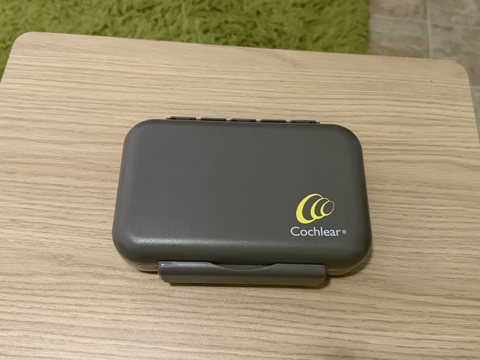 Genuine Cochlear Waterproof Dry Storage Case for Nucleus 7 / Nucleus 8