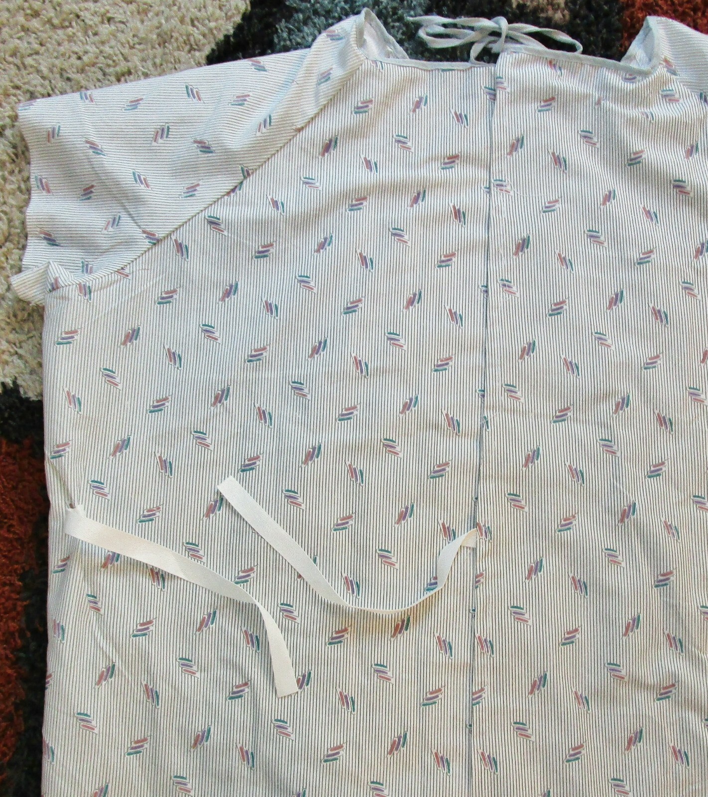 Best Medical Patient Gown Community Hospital Gray stripe 44″ length Sz Large