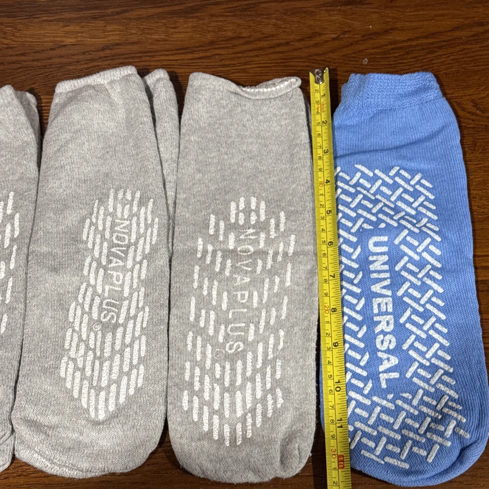 lot of 4 L/XL 3 Gray NovaPlus Slip resistant Socks plus 1 unbranded Blue