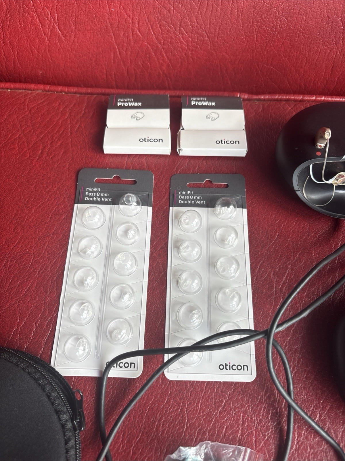 Oticon More 1 MiniRite R CO90 1.2.0 All Accessories Including Portable Charger
